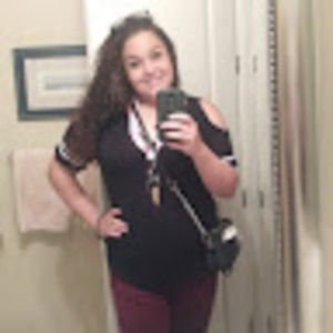 Meet your Posher, Vanessa